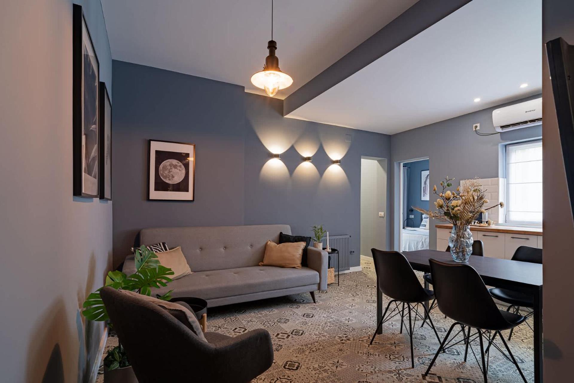 Chic Black & White 2Br Retreat On Dambovitei 부쿠레슈티 외부 사진
